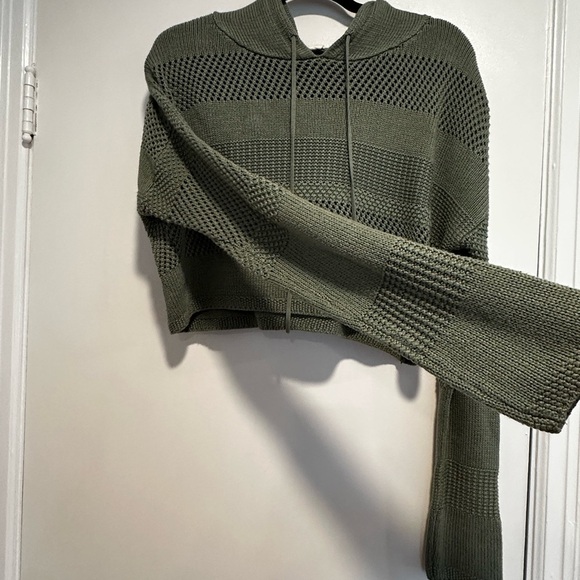 Garage M Olive Green Open Knitted Monochrome Striped Cropped Hoodie Pullover - Picture 10 of 15